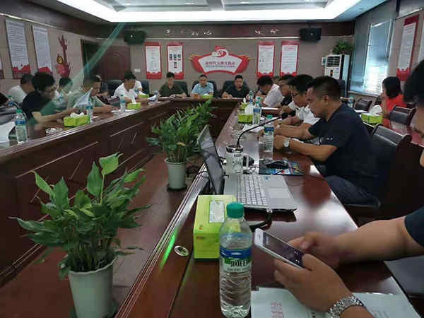 團(tuán)隊(duì)風(fēng)采