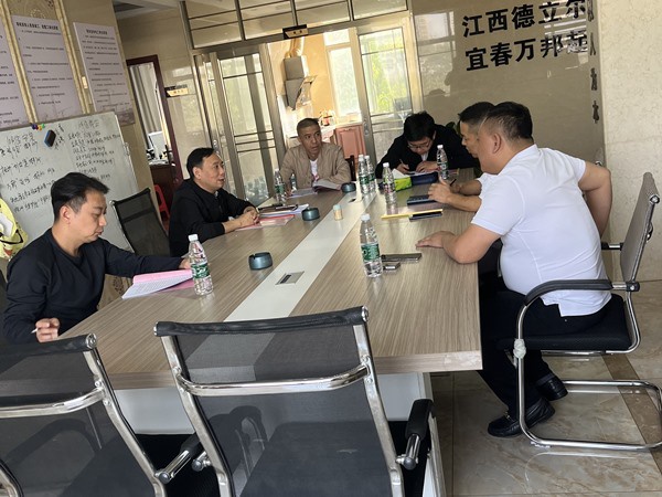 宜春市建設(shè)工程質(zhì)量監(jiān)督站領(lǐng)導(dǎo)在百忙中來我